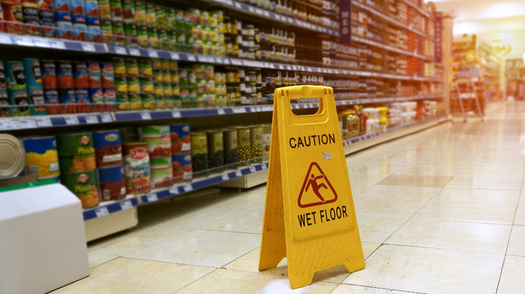 Yellow sign - caution: wet floor