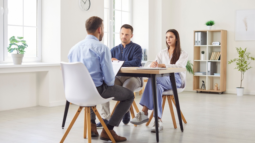 Couple is consulting with lawyer